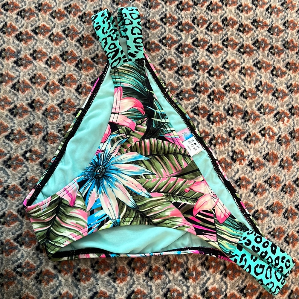 EUC Sundazed Multicolored Bikini Bottom size M